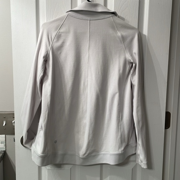 LuLu lemon snap neck cardigan - Picture 4 of 4